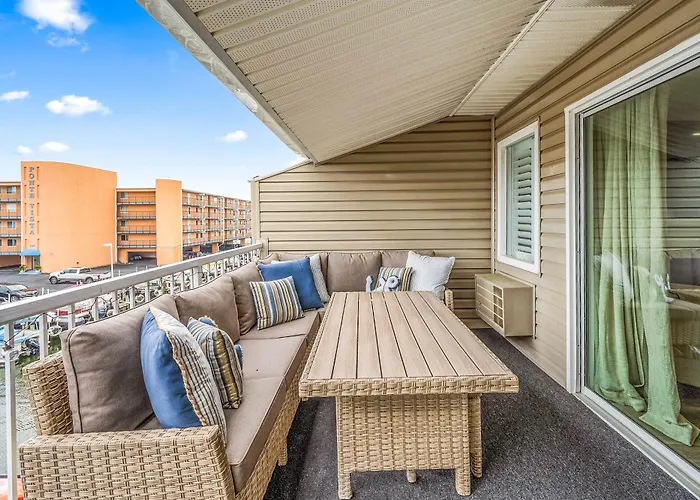 2 Bedroom Bayside With Pool In Ocmd *
