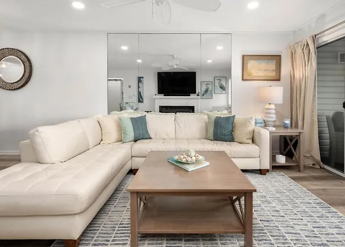 Apartment 2 Bedroom Bayside With Pool In Ocmd