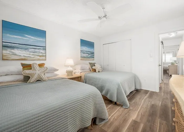 2 Bedroom Bayside With Pool In Ocmd Apartment *