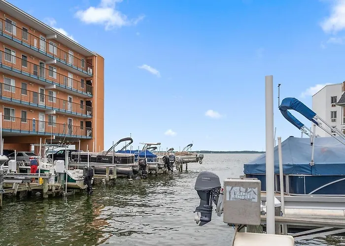 2 Bedroom Bayside With Pool In Ocmd Apartment Ocean Stadt