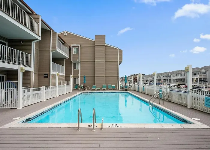2 Bedroom Bayside With Pool In Ocmd
